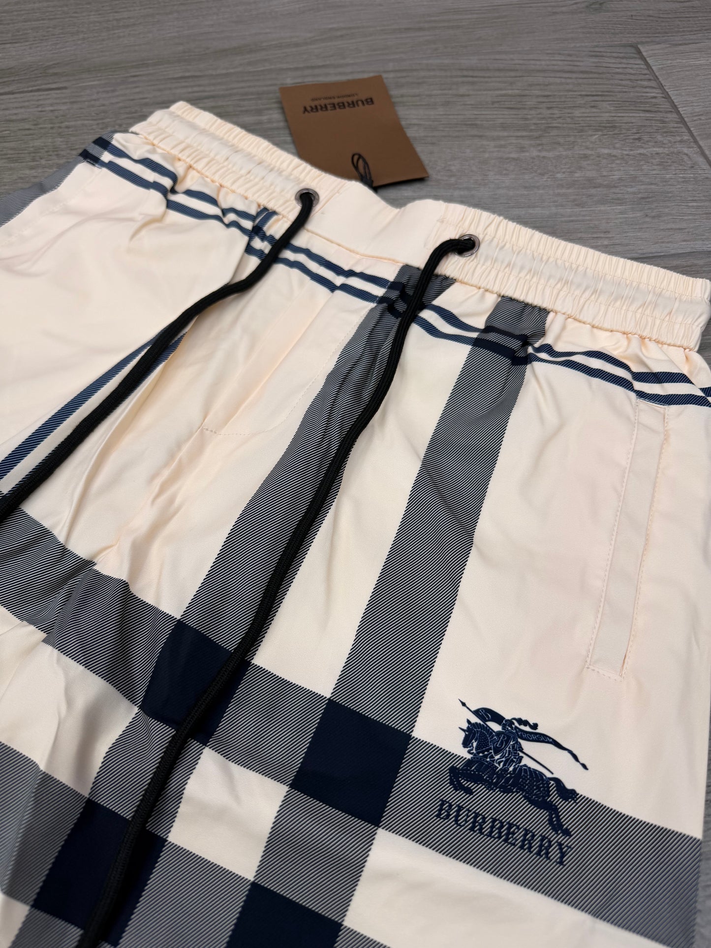 Burberry Short