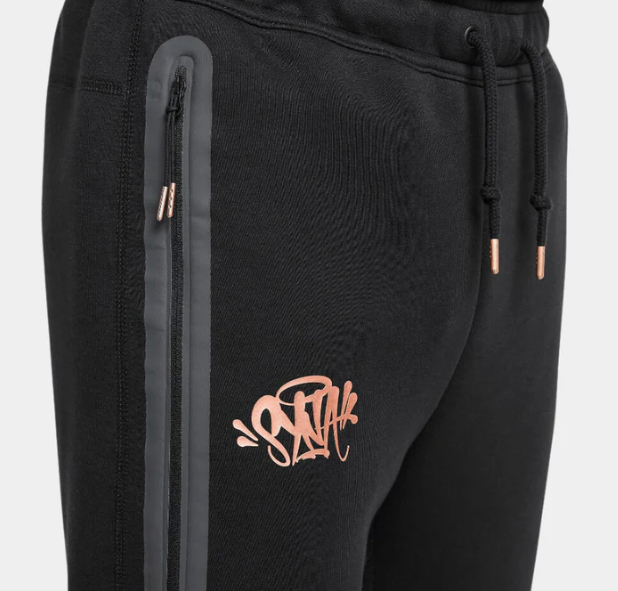 TRACKSUIT NIKE TECH X SYNA WORLD