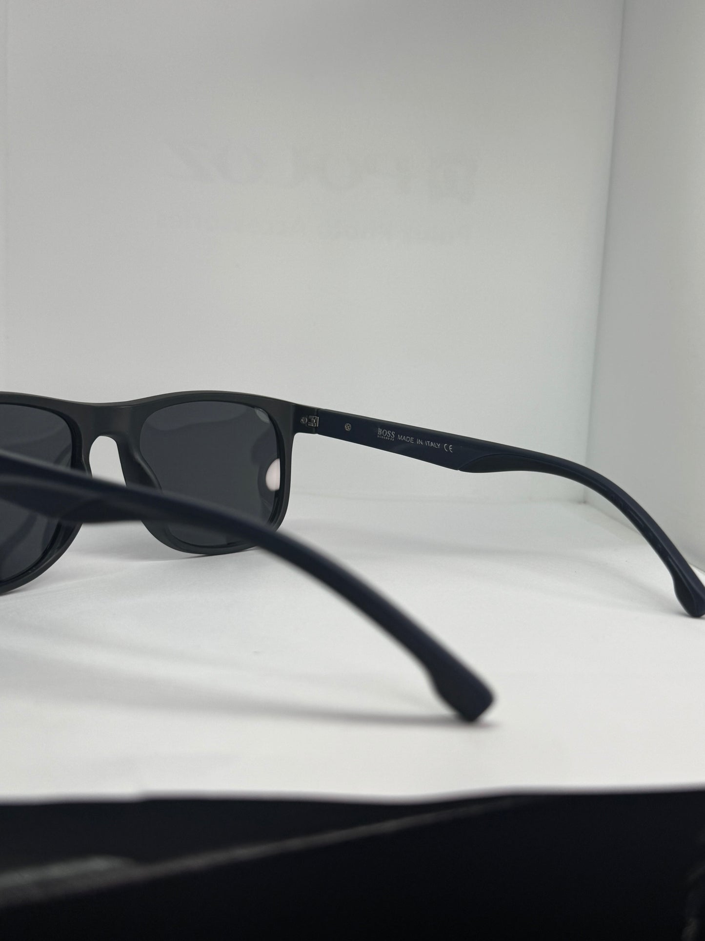 HUGO BOSS GLASSES BLUE