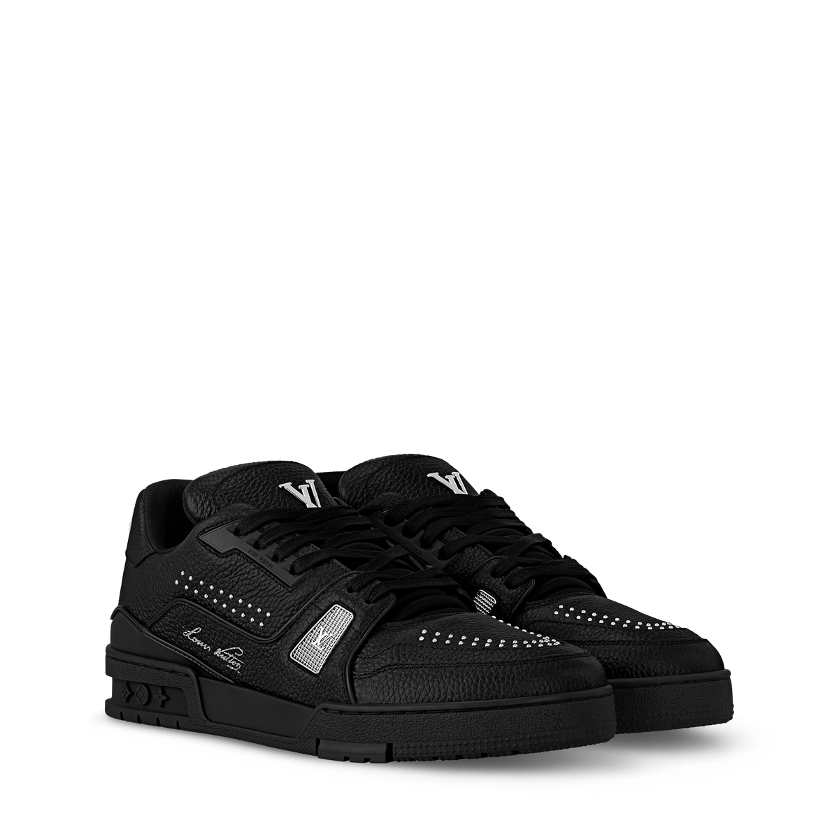 LOUIS VUITTON || LV Trainer Low-Top Sneakers – Black Pebbled Leather with Silver Accents