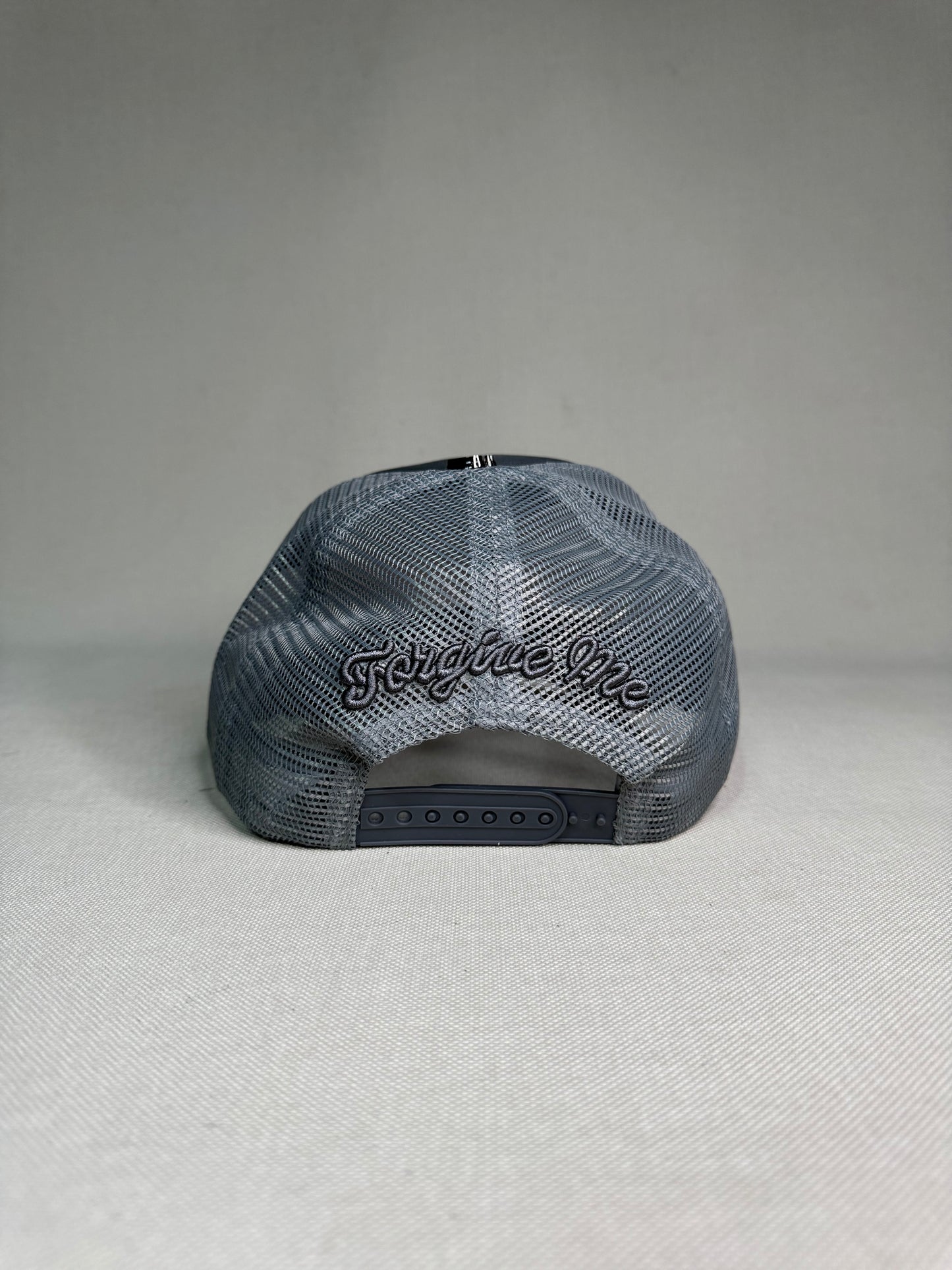 Syna World Trucker Cap Grey