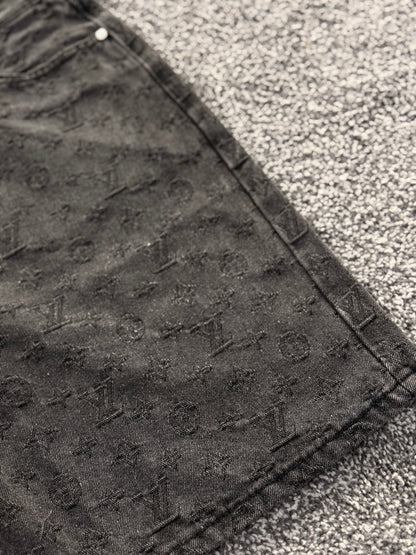 Louis Vuitton Short Grey monogram