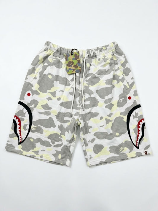 BAPE WHITE SHORT