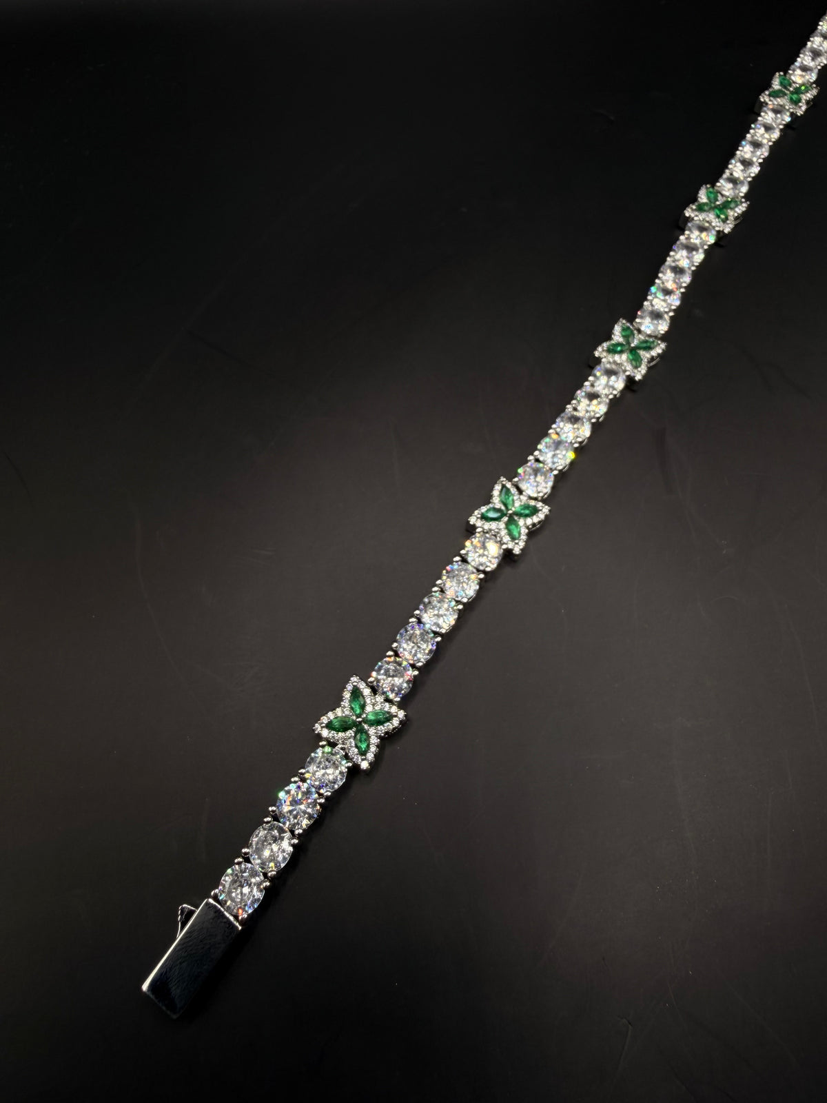 Pulsera Tennis Flor Esmeralda Plateada
