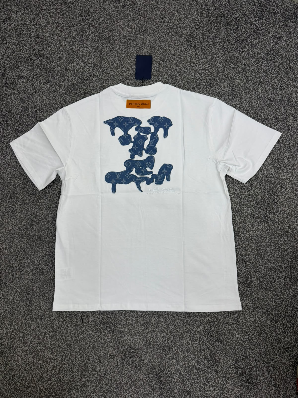 Louis Vuitton big logo Tshirt