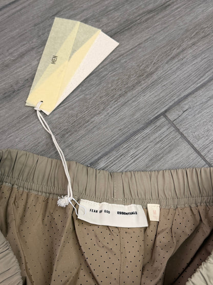 Essentials Fear Of God short sail