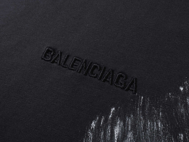 BALENCIAGA DISTRESSED GRAPHIC TEE