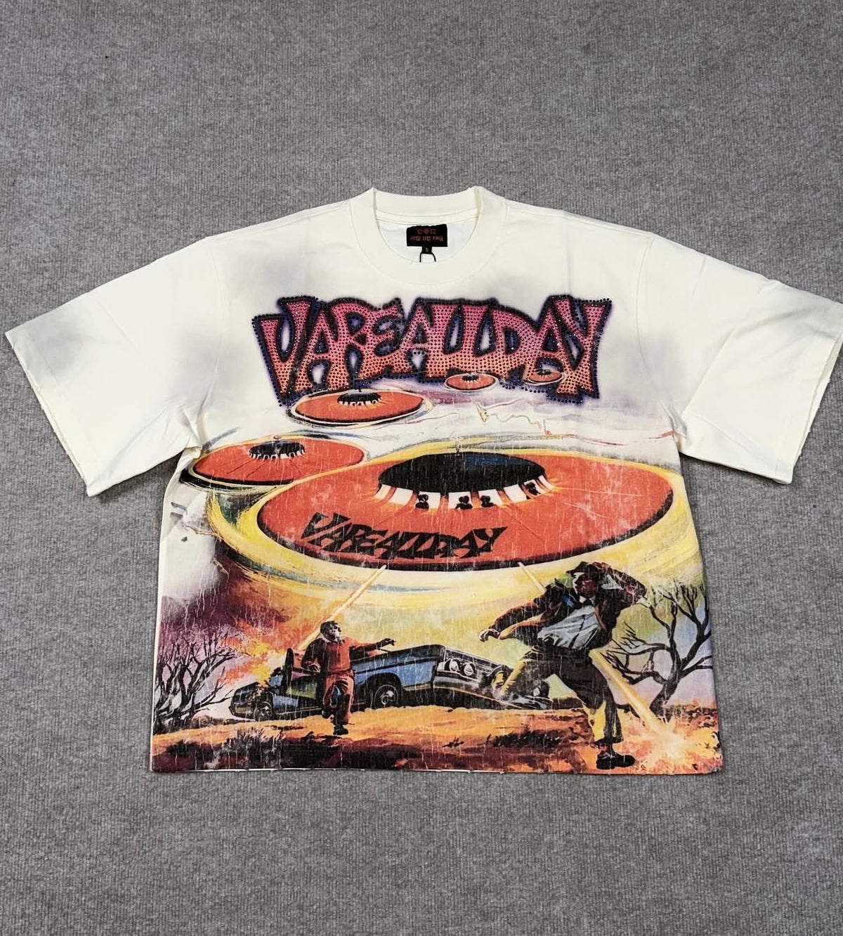 Rare All Day (911 ALIENS) Cream Tshirt