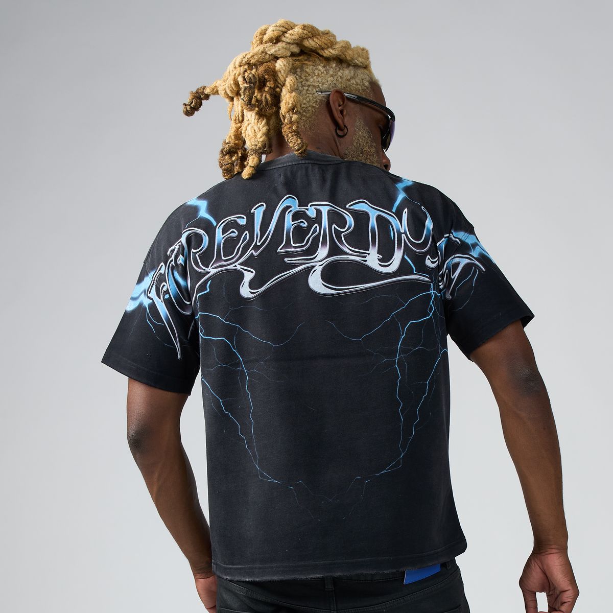 DUAA ELECTRIC TSHIRT