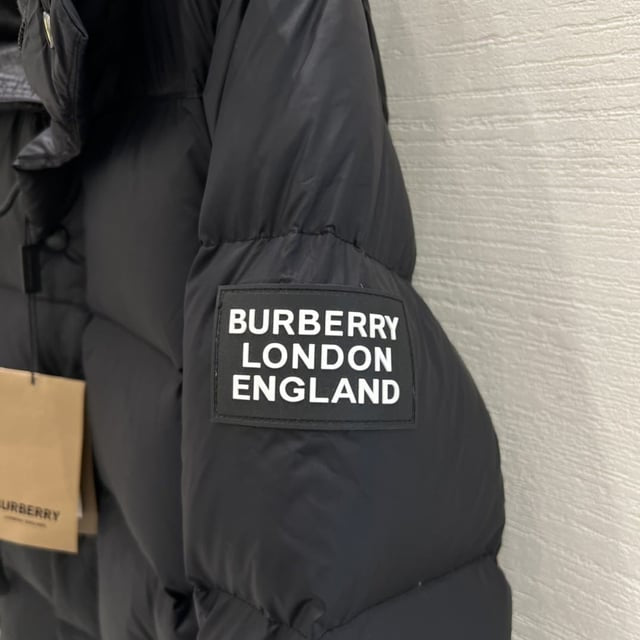BURBERRY LONDON ENGLAND JACKET
