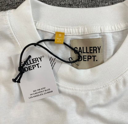 Gallery dept graphic white tee
