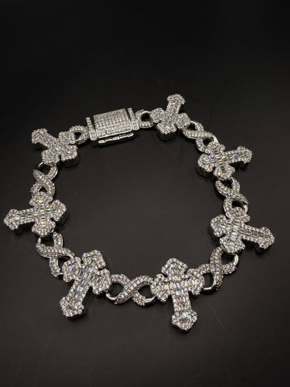 Pulsera Iced Out Cross & Infinity