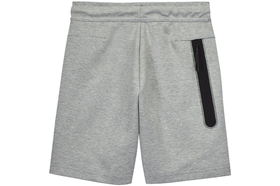 NIKE TECH SHORT