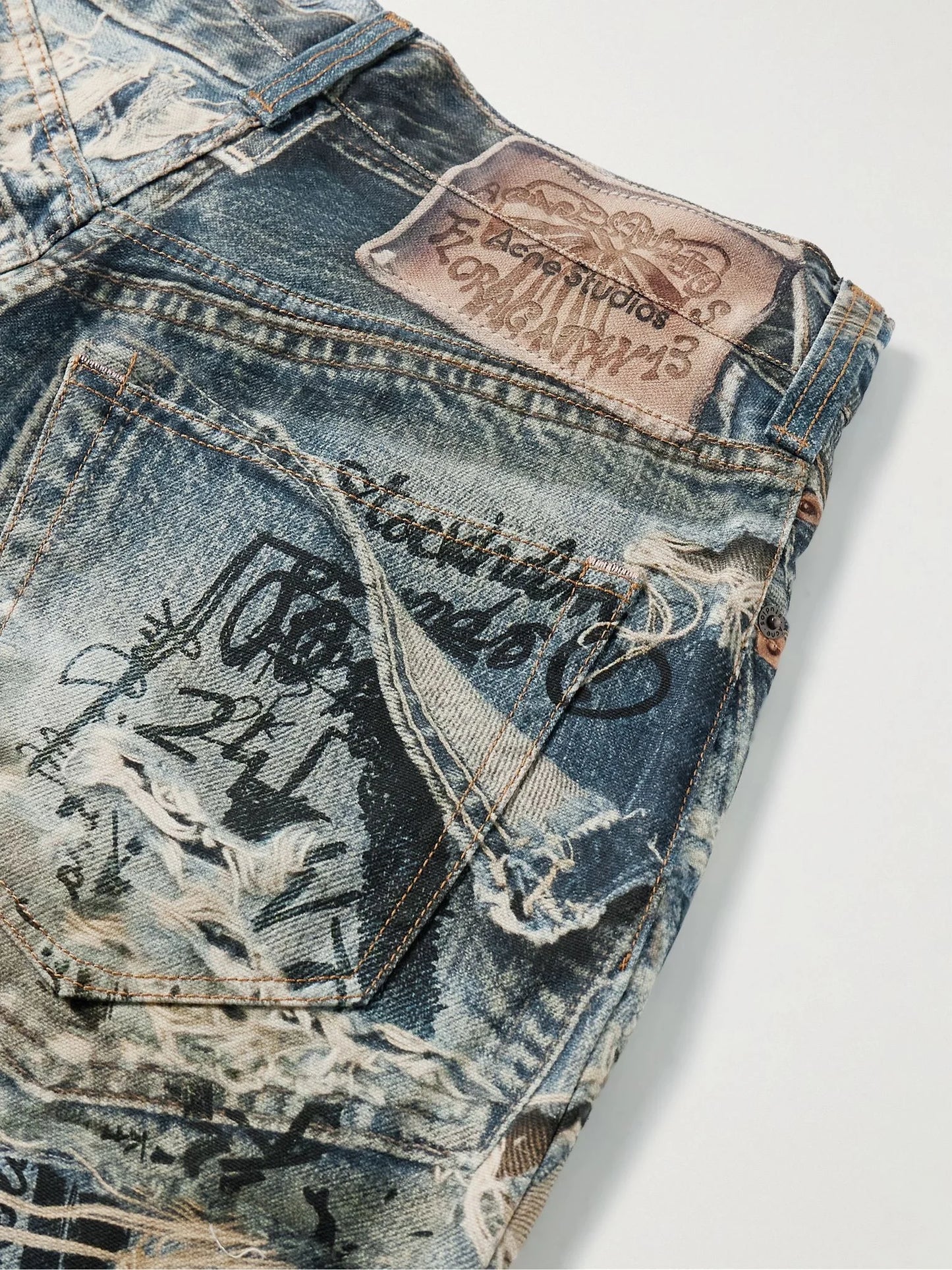 Acne Studios
Wide-Leg Printed Jeans Blue