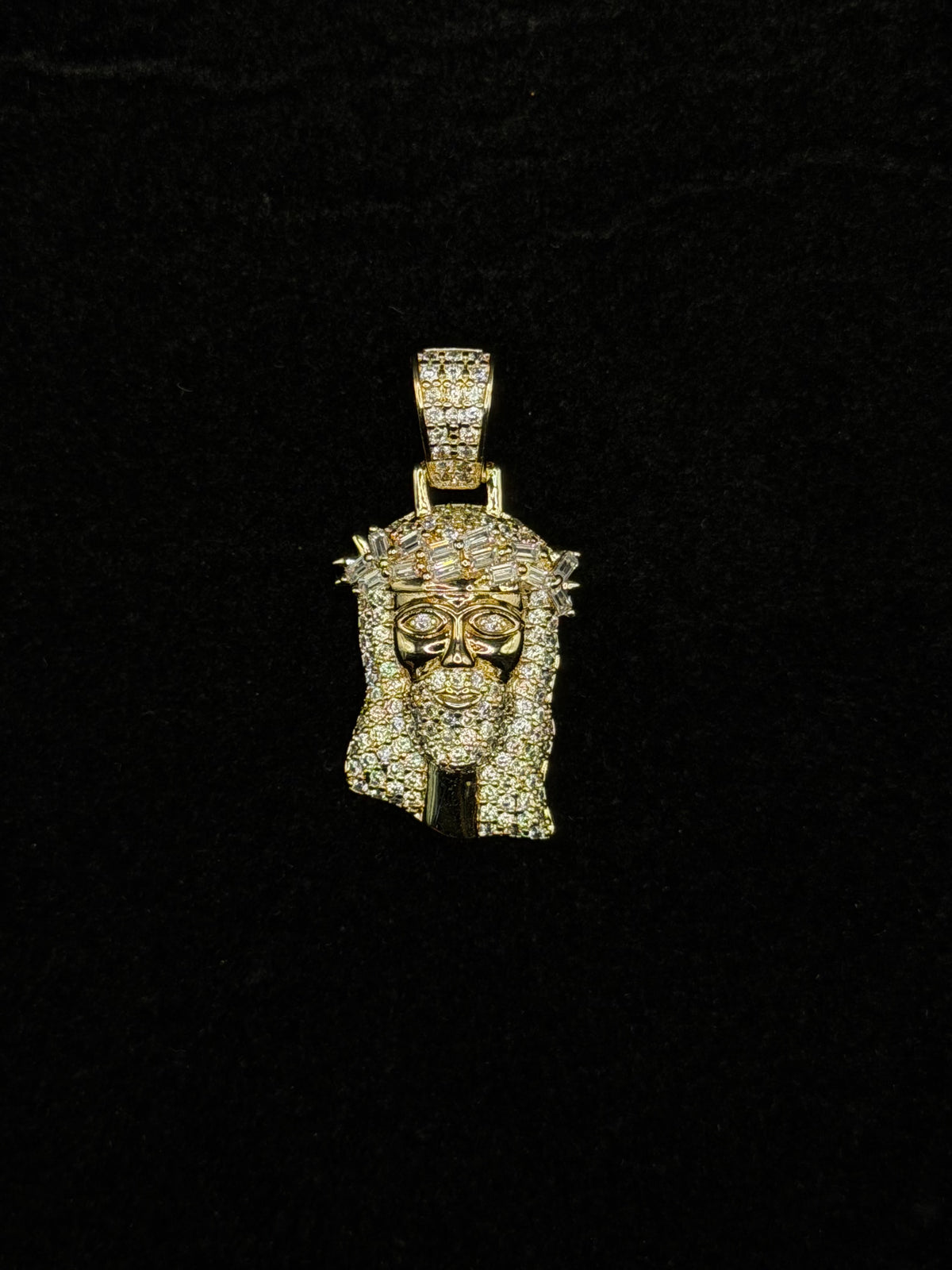 Iced Jesus Piece Oro laminado 14K