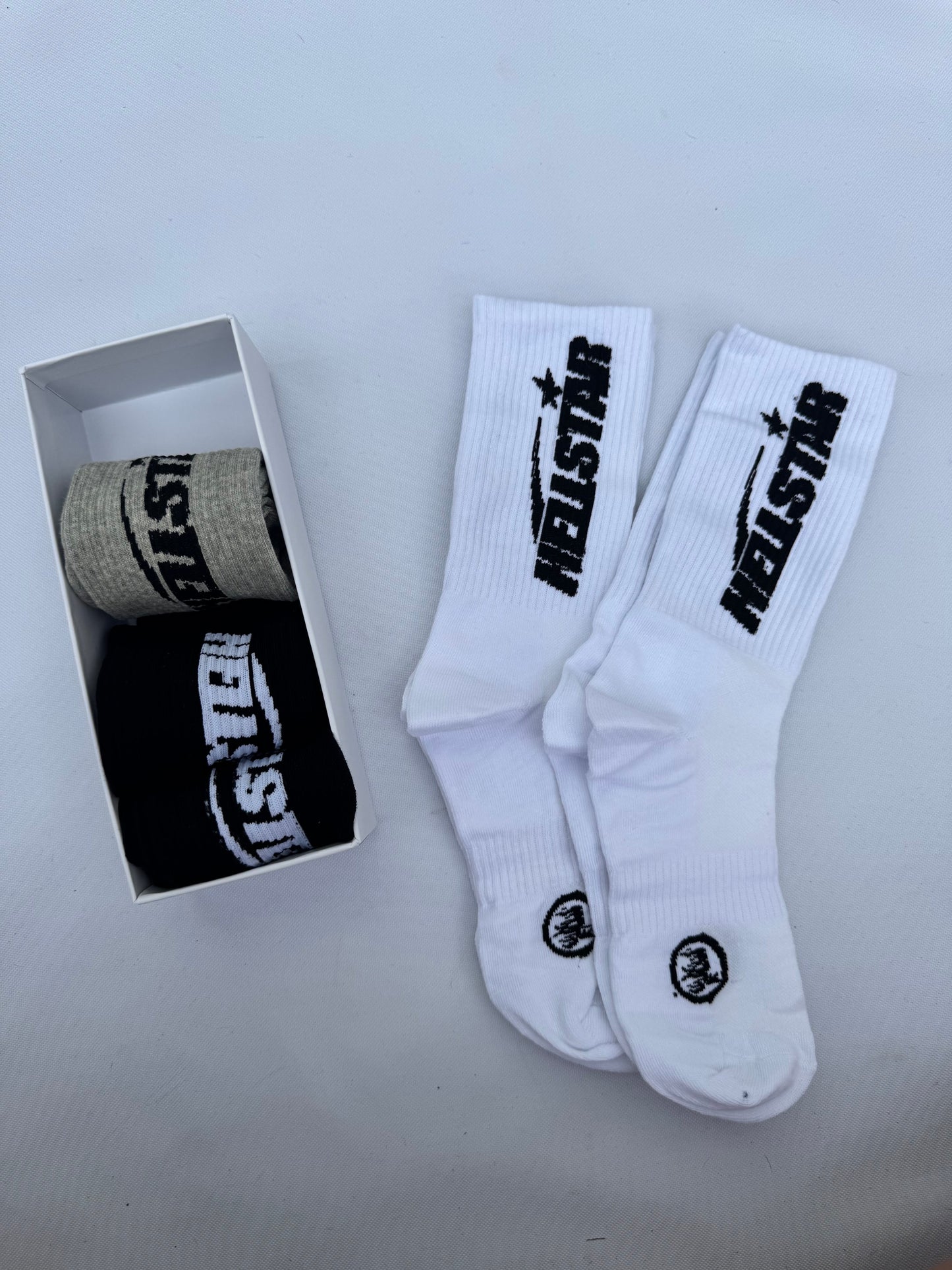 HELLSTAR WHITE SOCKS