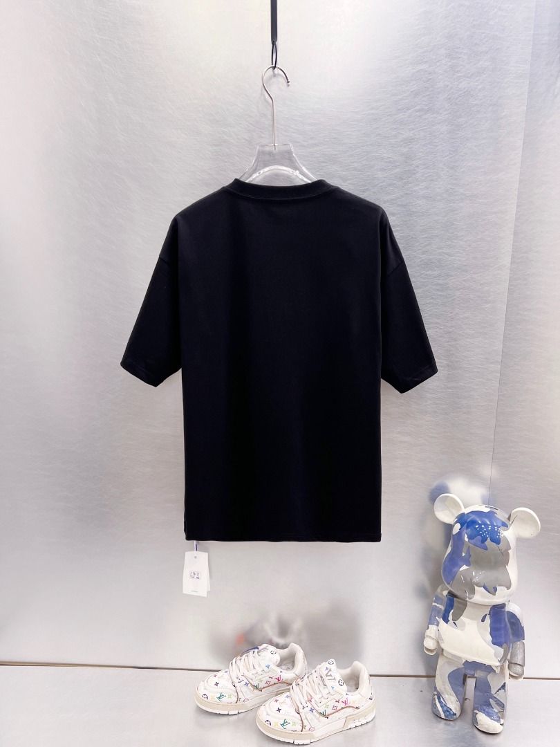 Off white silver streak black Tshirt
