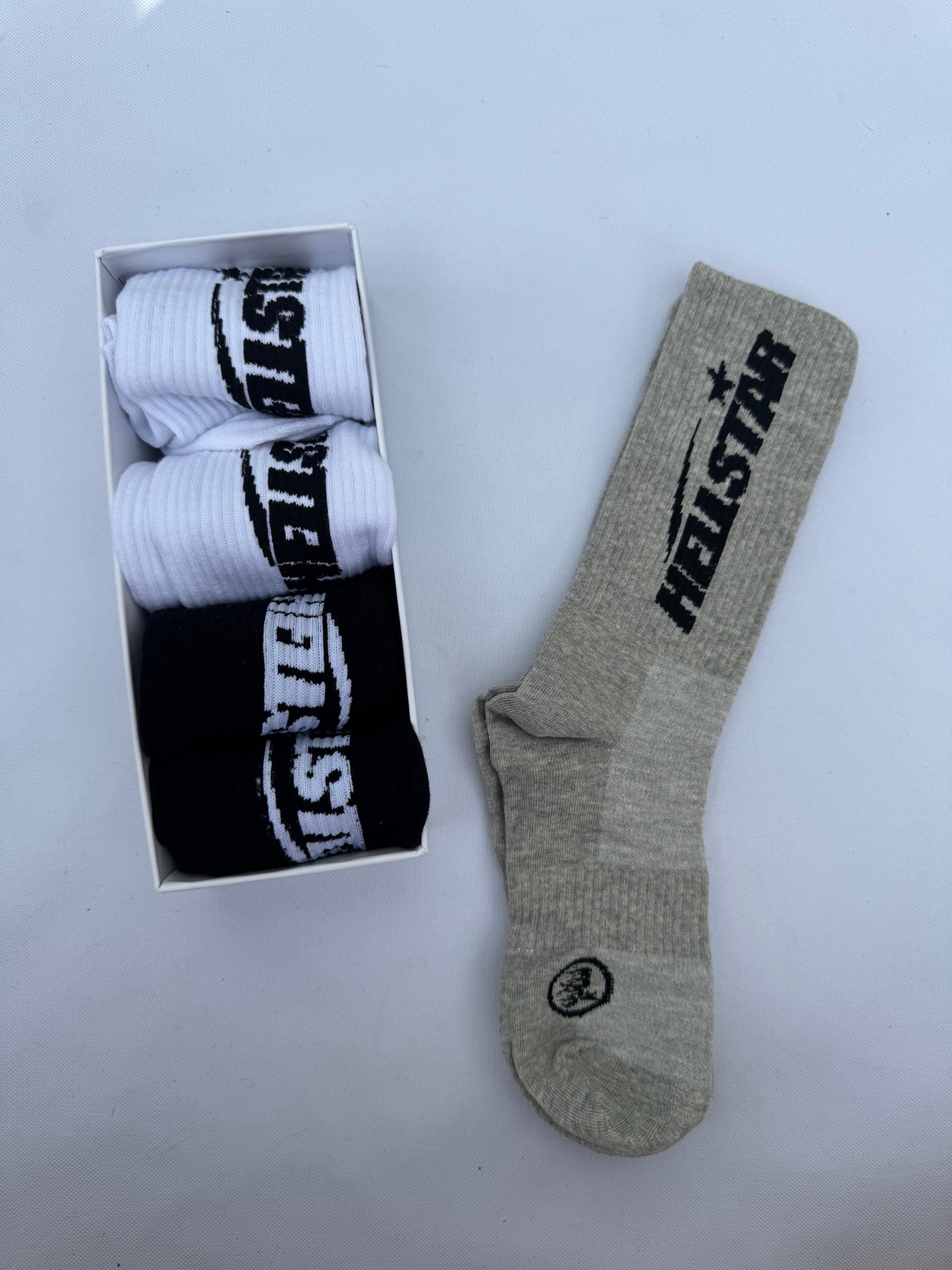 HELLSTAR GREY SOCKS