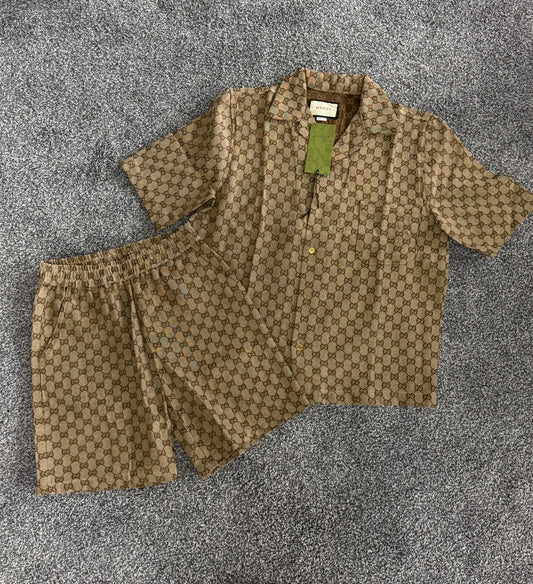 Conjunto Gucci Café