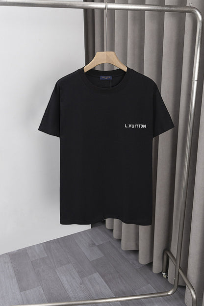 LOUIS VUITTON LOGO BLACK TEE