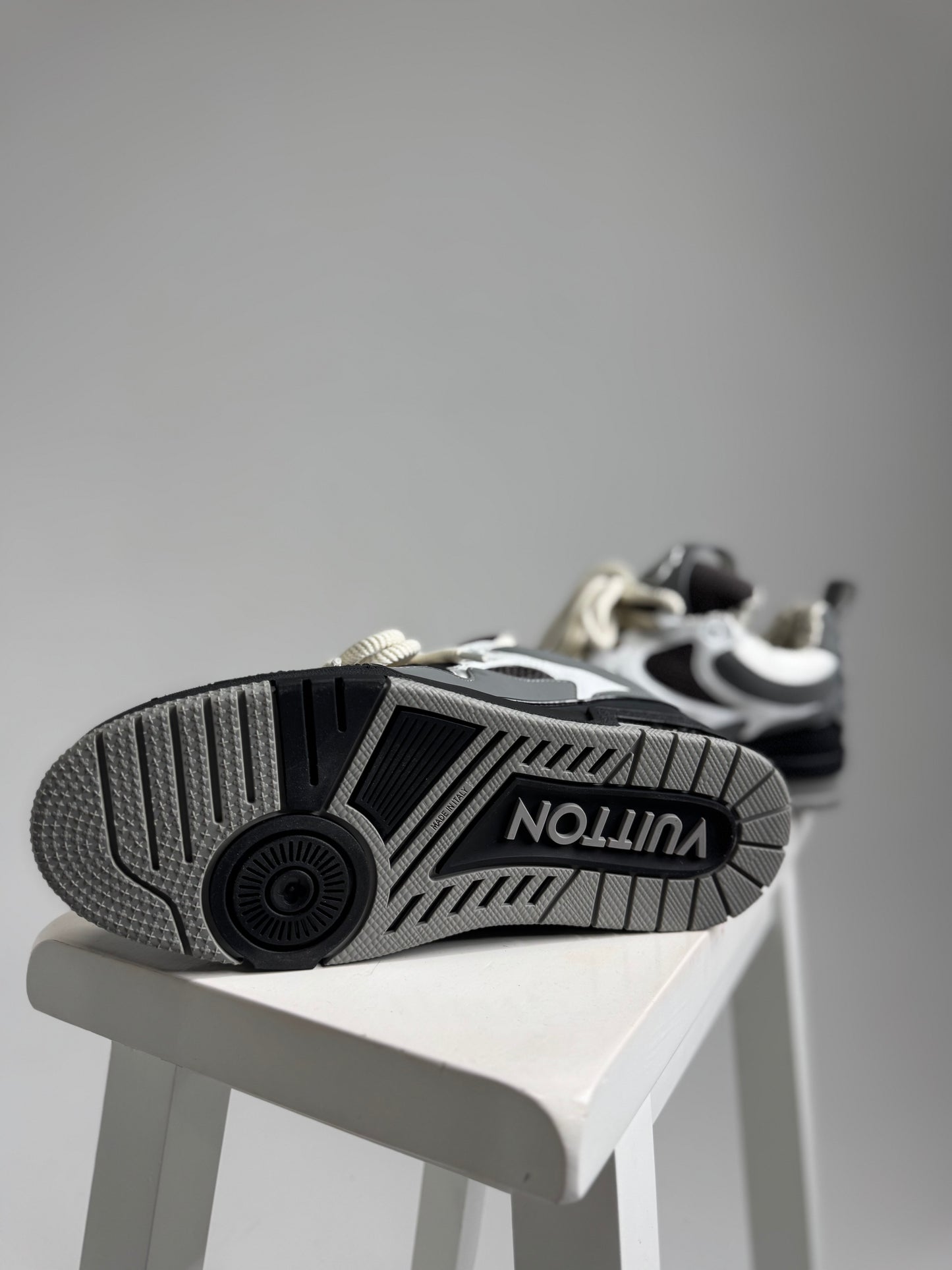 LOUIS VUITTON SKATE SNEAKER