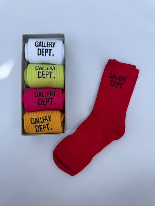 GALLERY DEPT RED SOCKS PAR