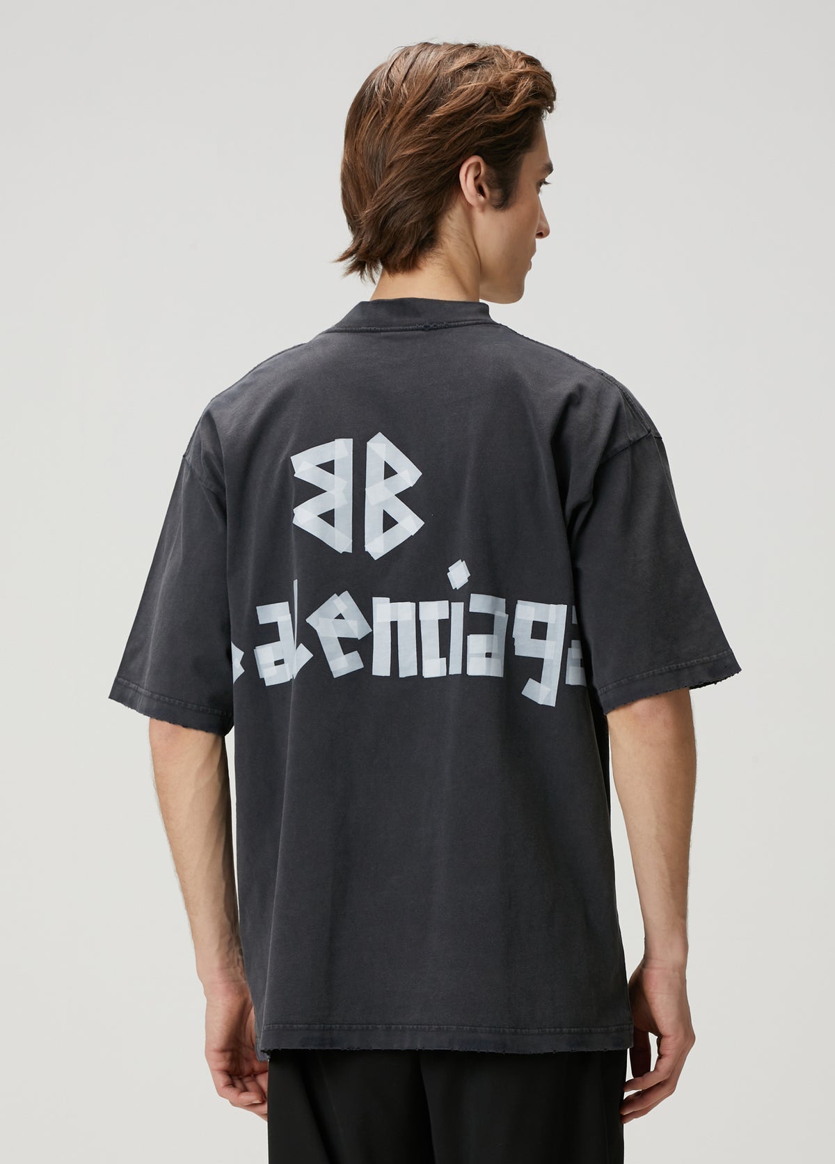 BALENCIAGA MEDIUM BLACK FIT T-SHIRT