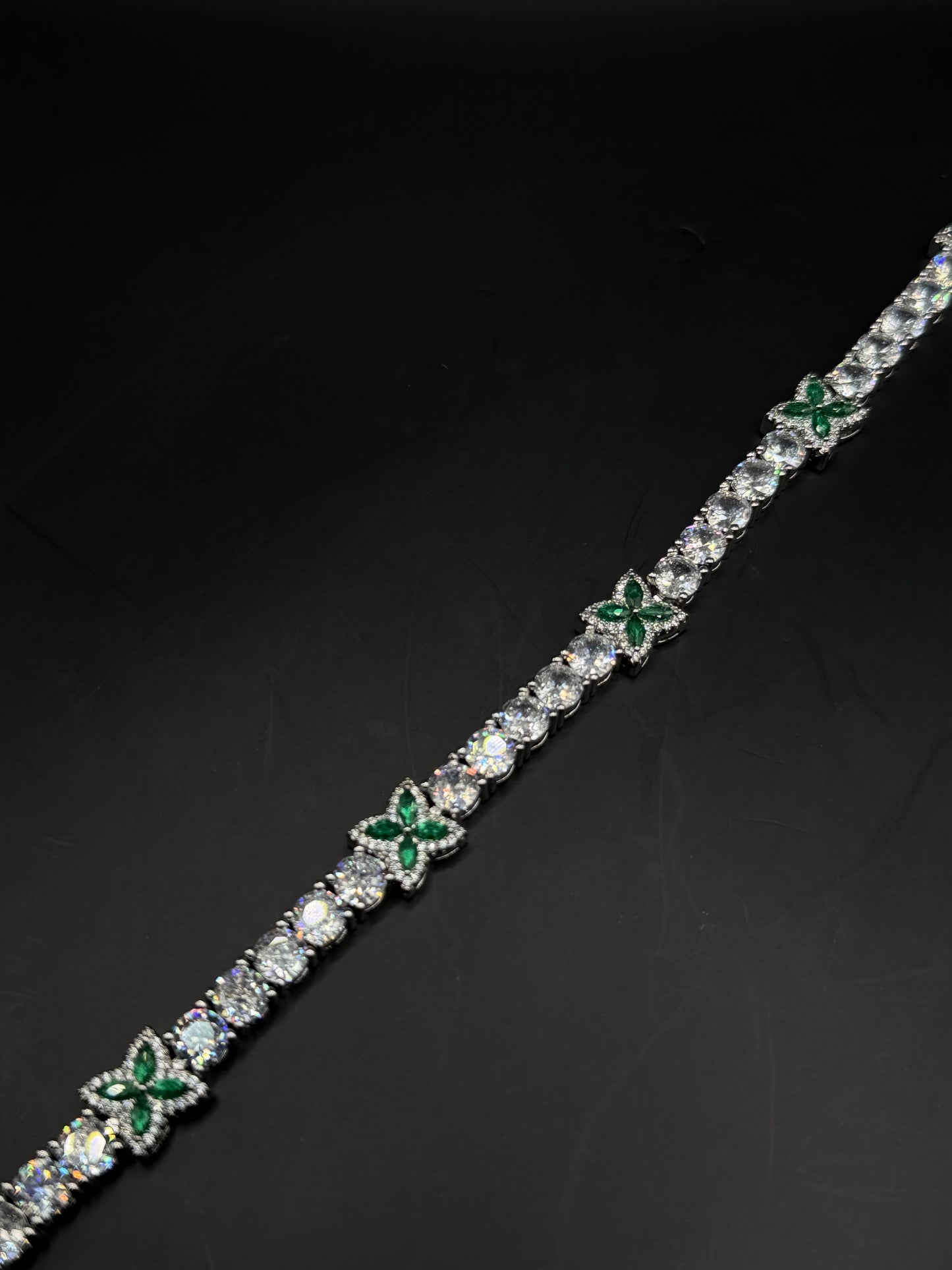 Pulsera Tennis Flor Esmeralda Plateada