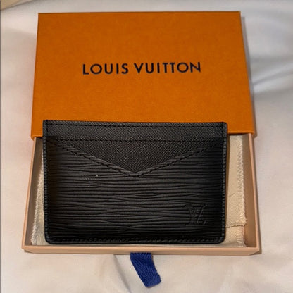LV CARD HOLDER