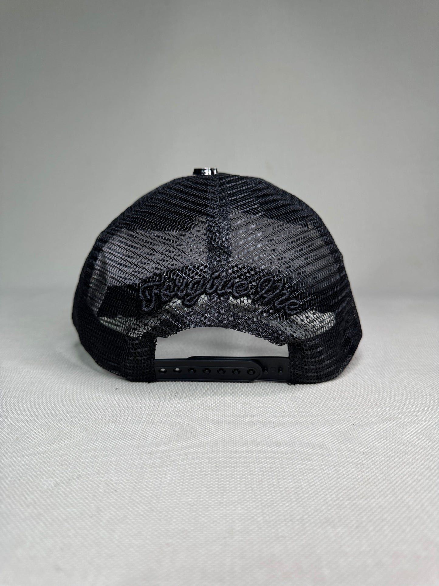 Syna World Trucker Cap Black
