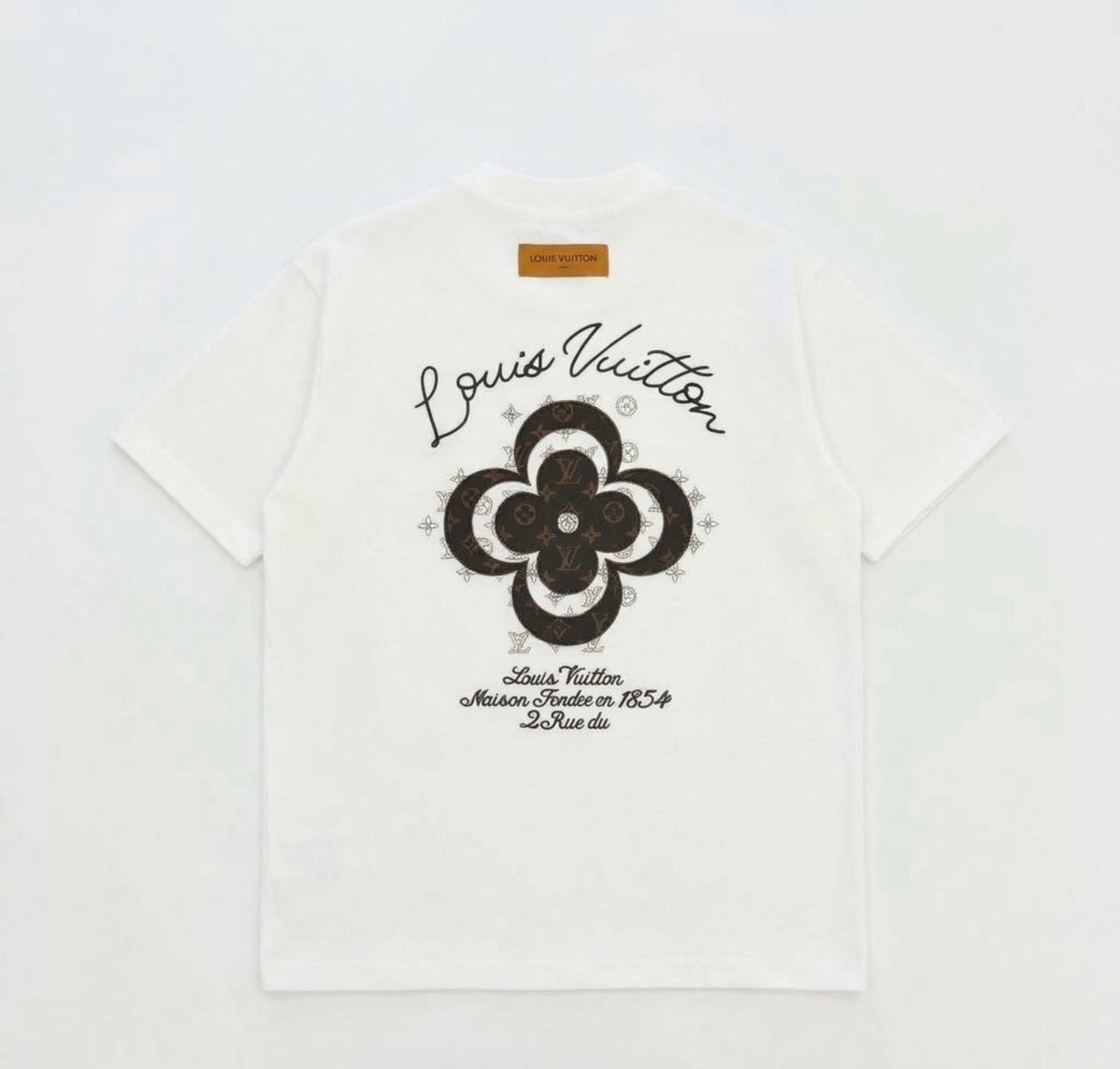 Louis Vuitton Rue big logo white tee
