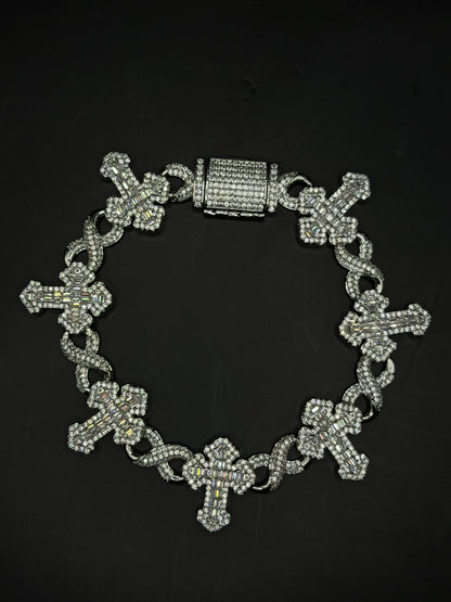 Pulsera Iced Out Cross & Infinity