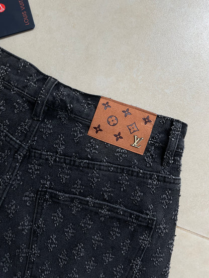 SHORT LV