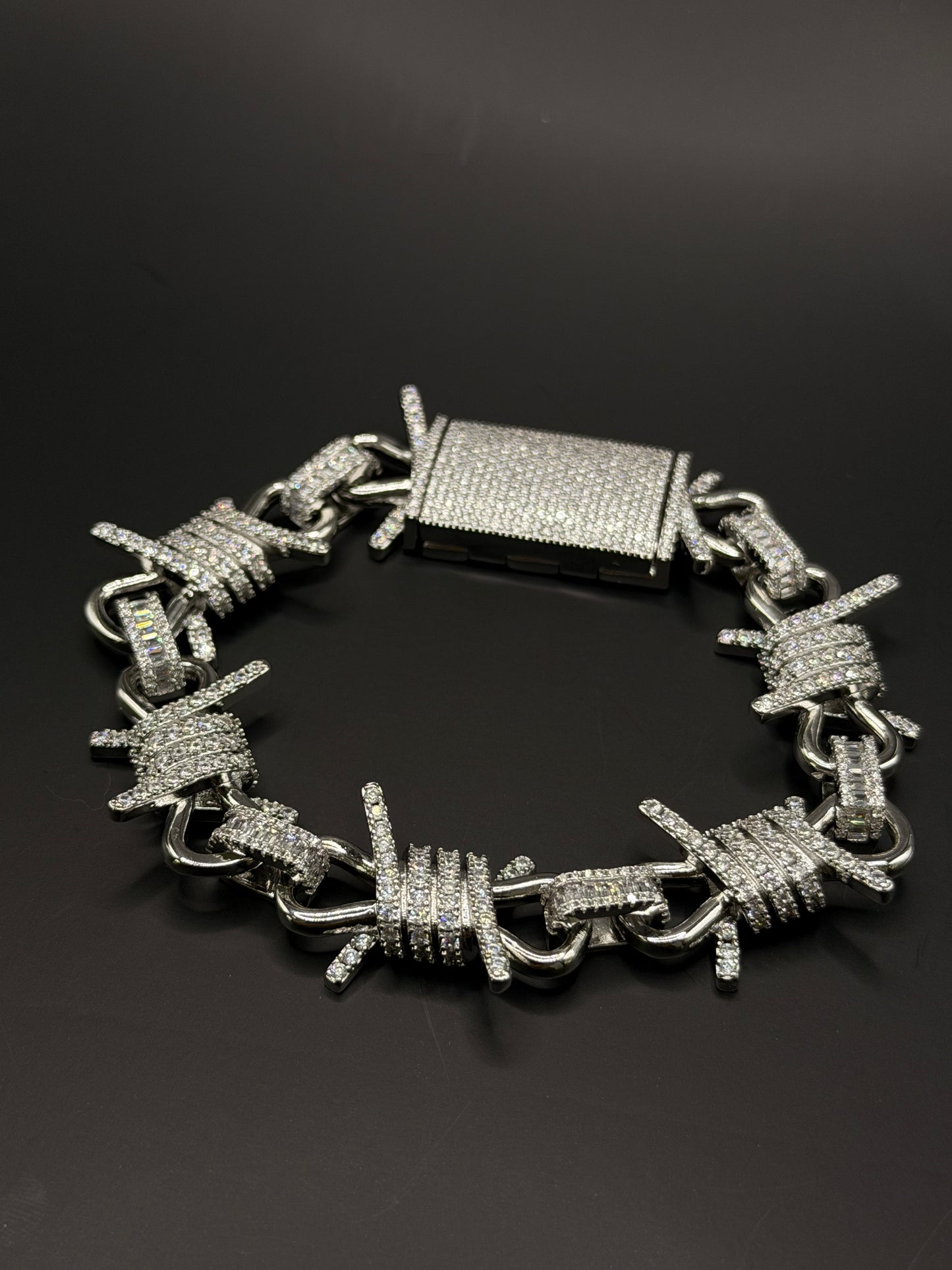 Crown Wire Bracelet