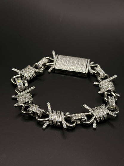 Crown Wire Bracelet