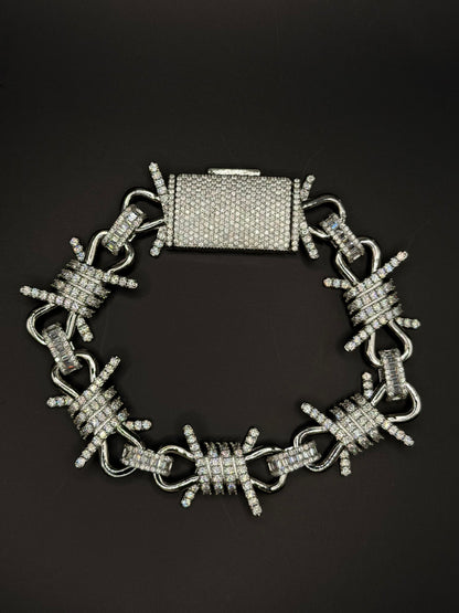 Crown Wire Bracelet