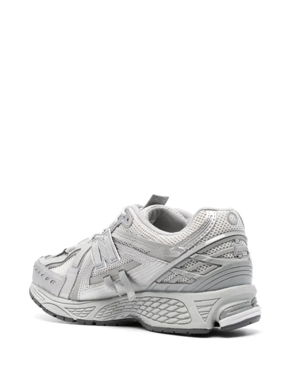 NEW BALANCE 1906 GREY