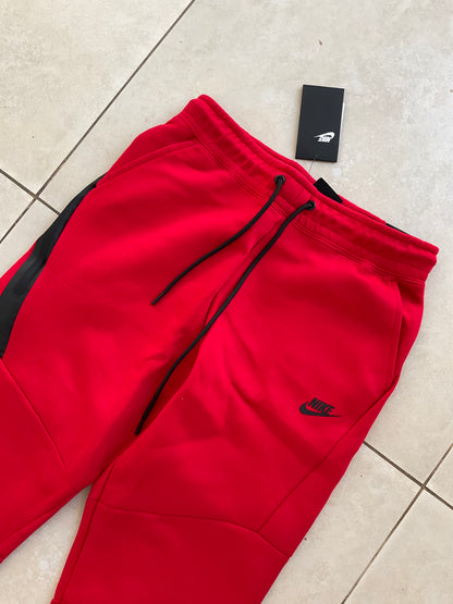 Nike Tech SweatPant
