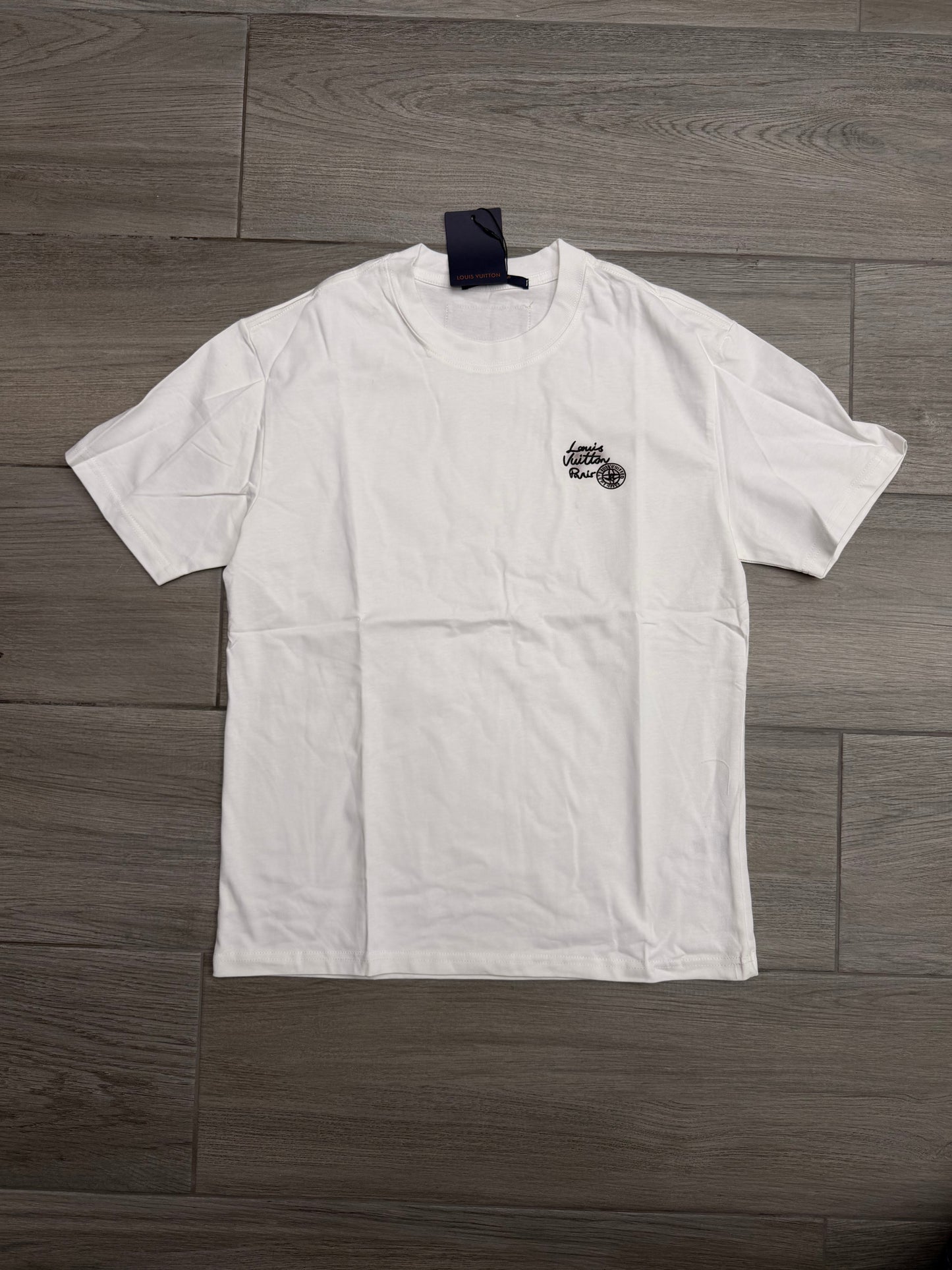 Louis Vuitton Logo black Tshirt