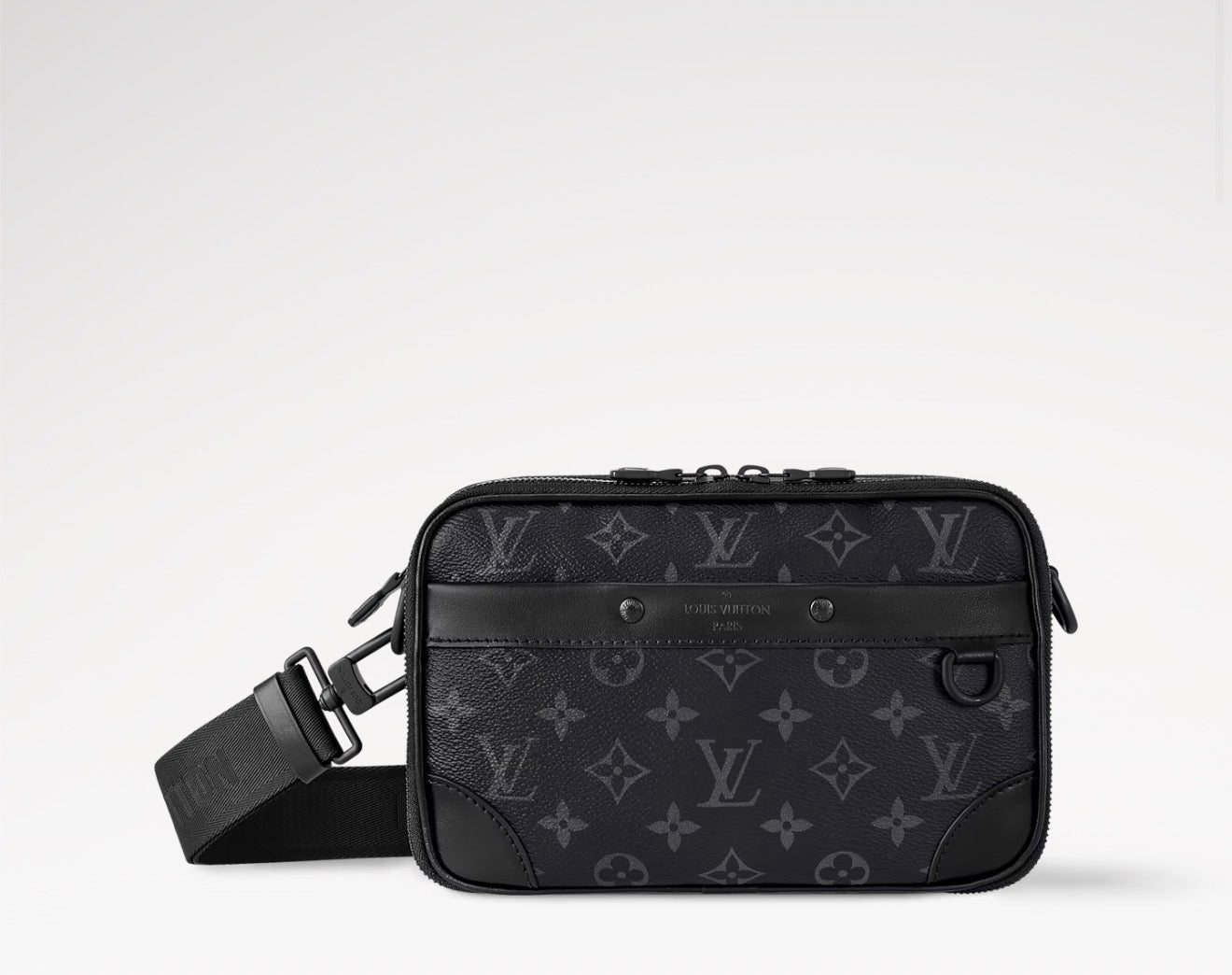 LOUIS VUITTON Alpha Messenger