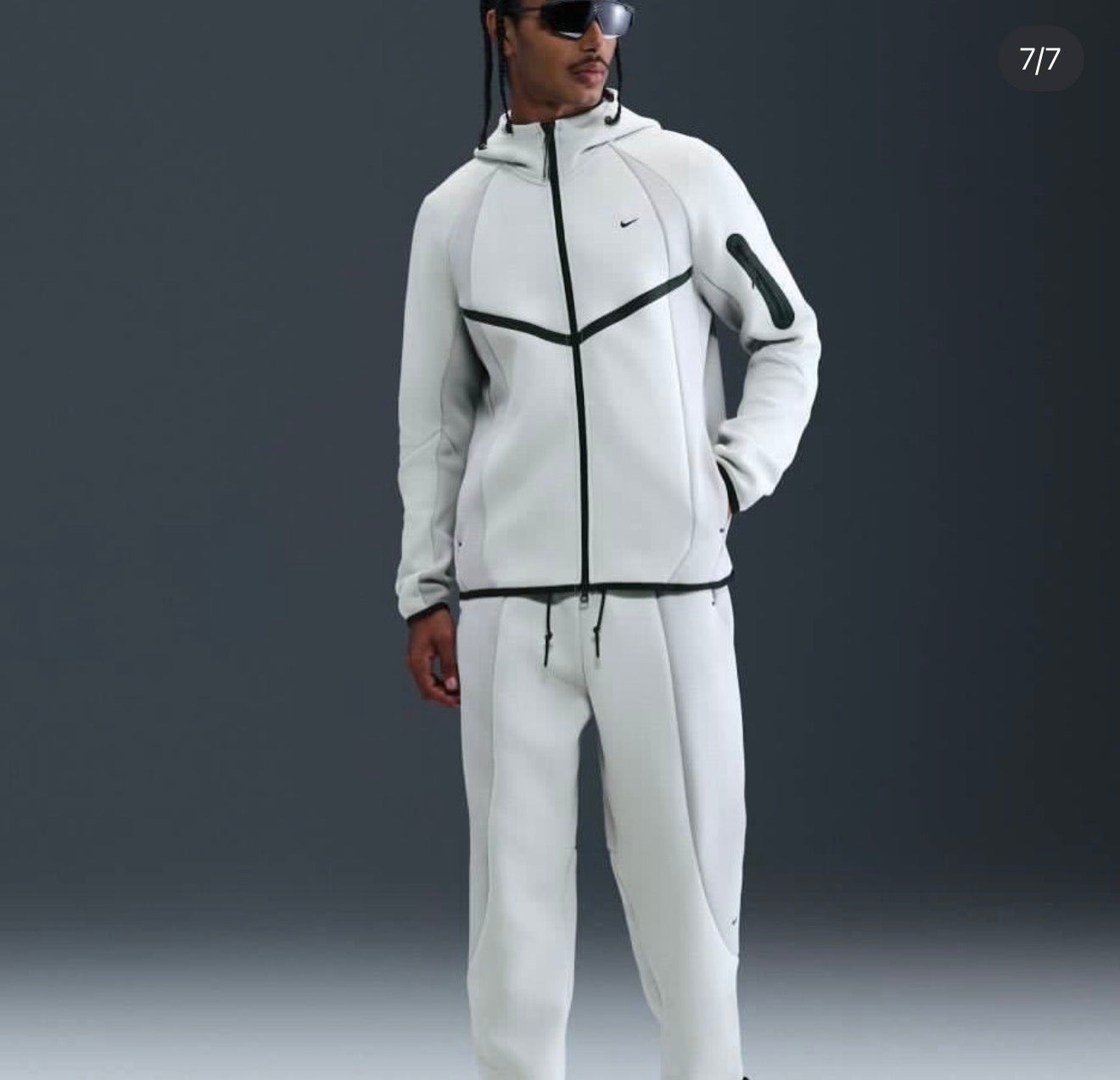 Nike Tech Fleece Light Bone