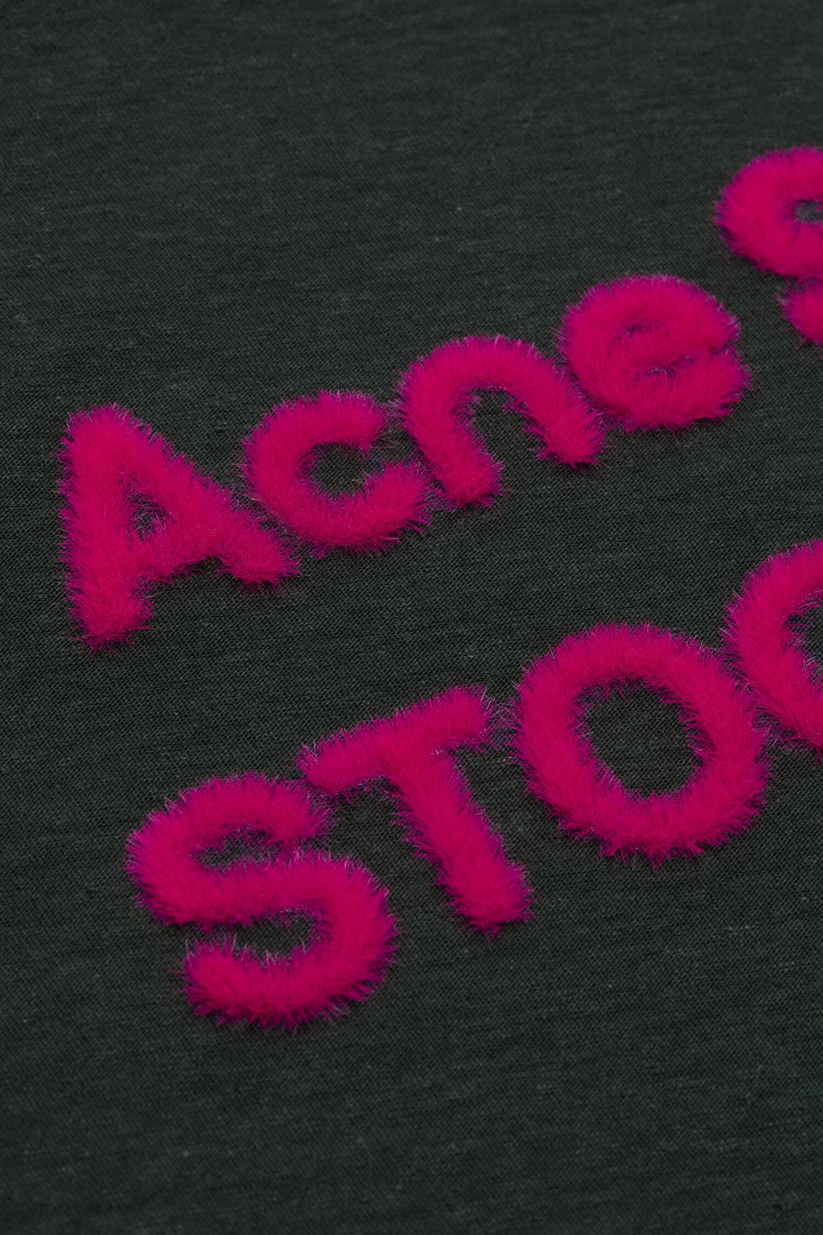 ACNE STUDIOS LONGSLEEVE LOGO BLACK